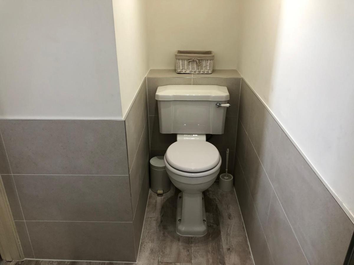 Lauras Townhouse Apartments Lansdown Slope Townhouse Bath Kültér fotó
