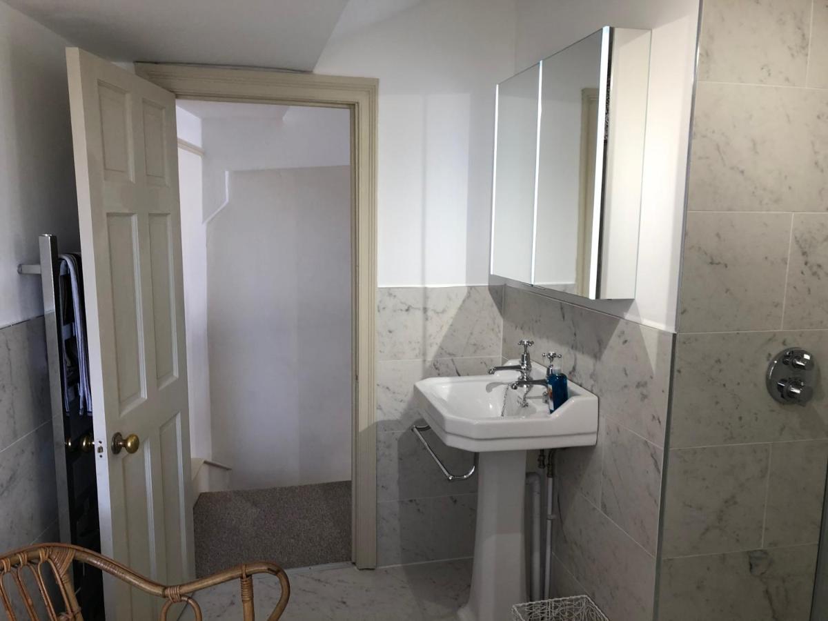 Lauras Townhouse Apartments Lansdown Slope Townhouse Bath Kültér fotó