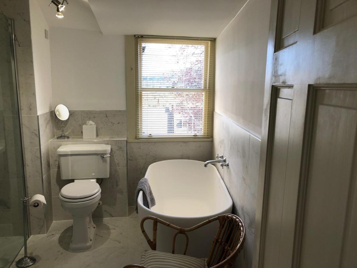 Lauras Townhouse Apartments Lansdown Slope Townhouse Bath Kültér fotó
