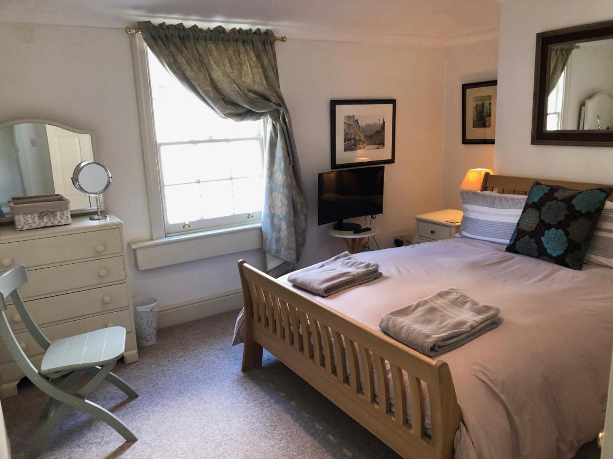 Lauras Townhouse Apartments Lansdown Slope Townhouse Bath Kültér fotó