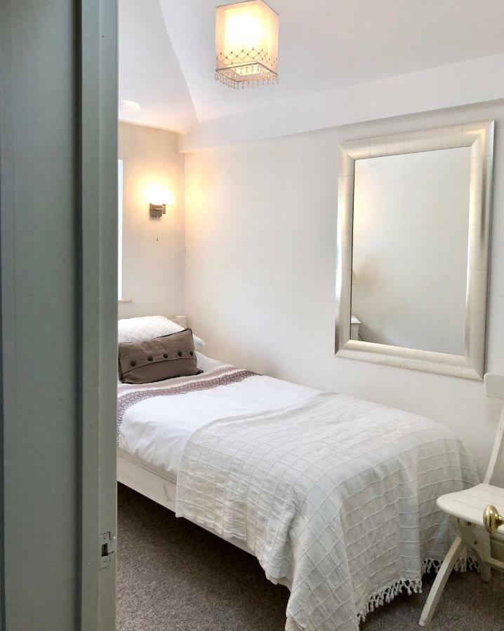 Lauras Townhouse Apartments Lansdown Slope Townhouse Bath Kültér fotó