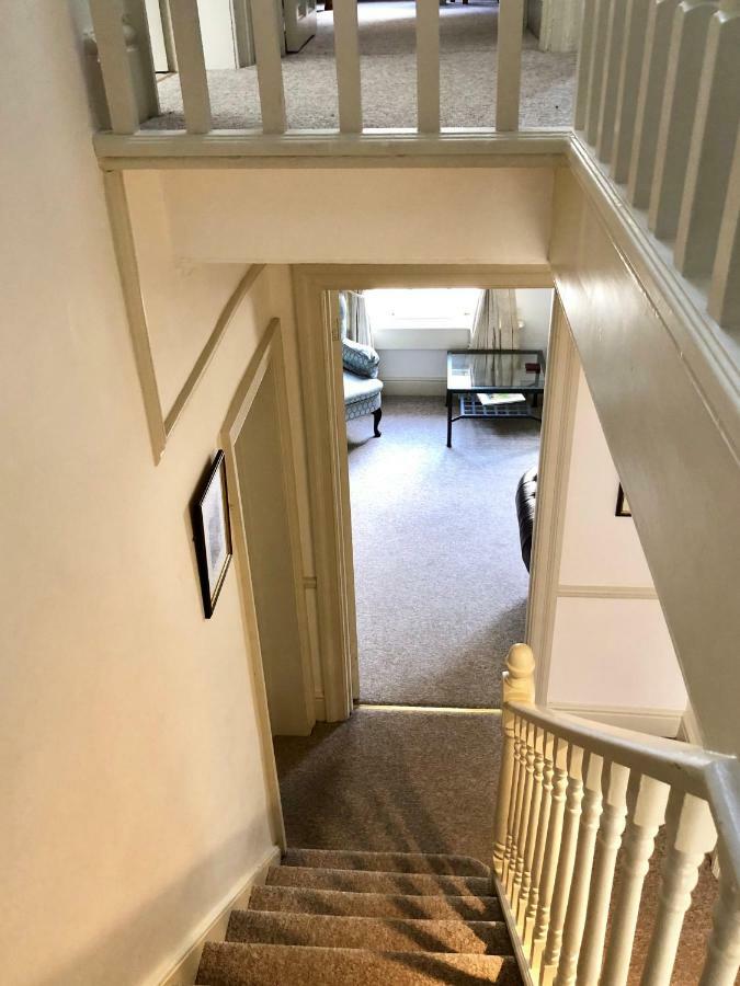 Lauras Townhouse Apartments Lansdown Slope Townhouse Bath Kültér fotó